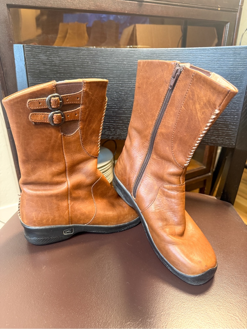 KEEN Bern Baby Bern Mid Calf Leather Boots Brown Buckle Zip Size 7.5